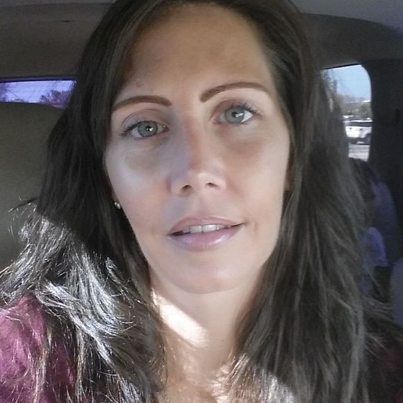 Meet your Posher, Michelle - Picture 1 of 1